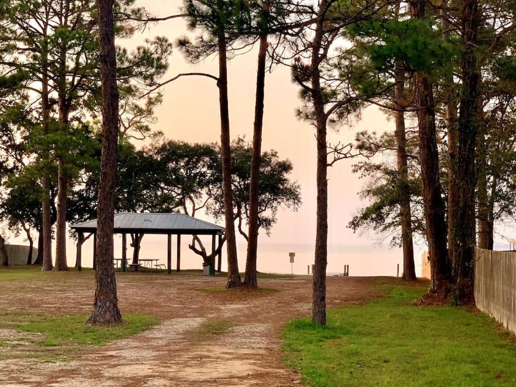 New! Close To Beach, Cozy, New Beds & Family Friendly Navarre Exterior foto
